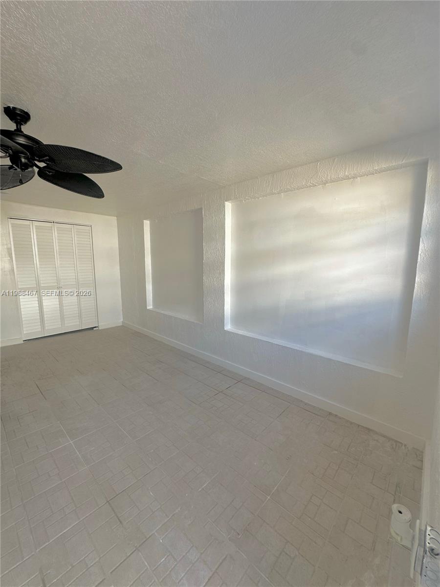 WEST PALM GARDENS 2ND ADD - Residential Lease