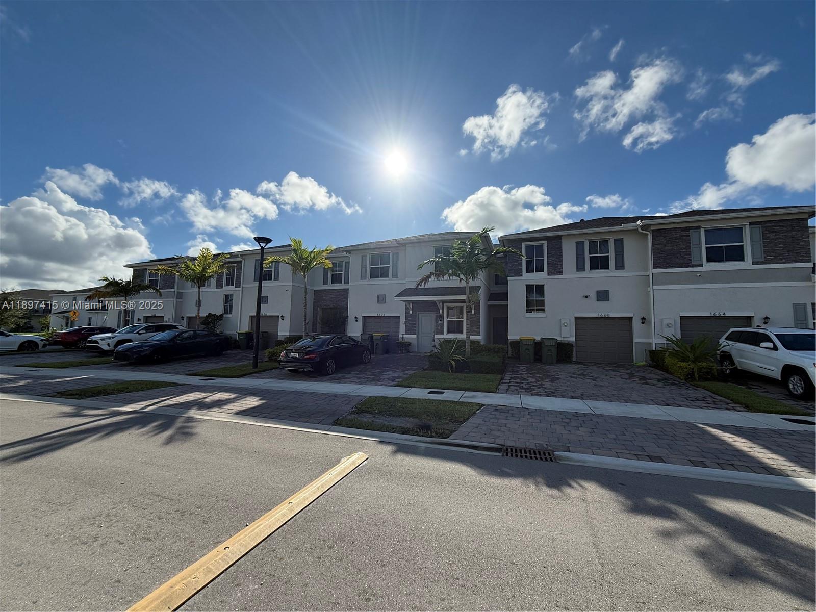 CEDAR AT KEYS GATE - Residential