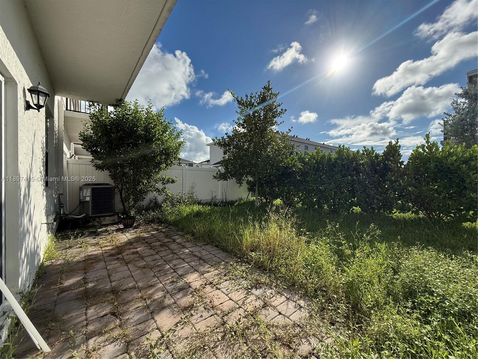 CEDAR AT KEYS GATE - Residential