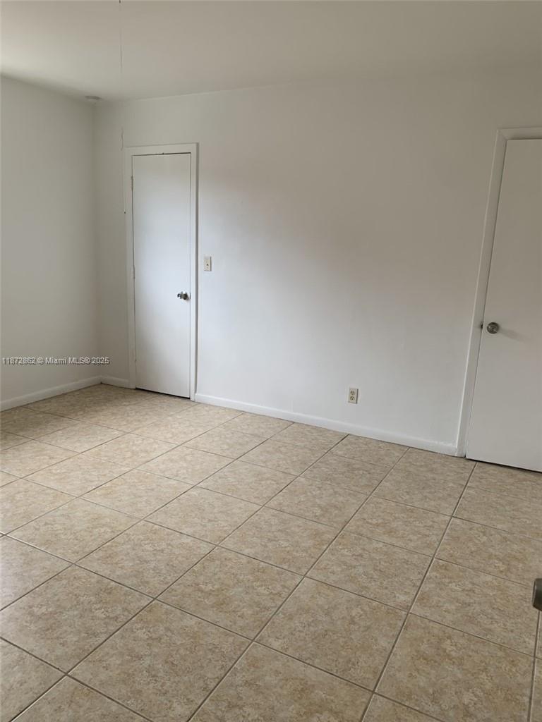 ORIOLE ESTATES SEC 4 - Residential