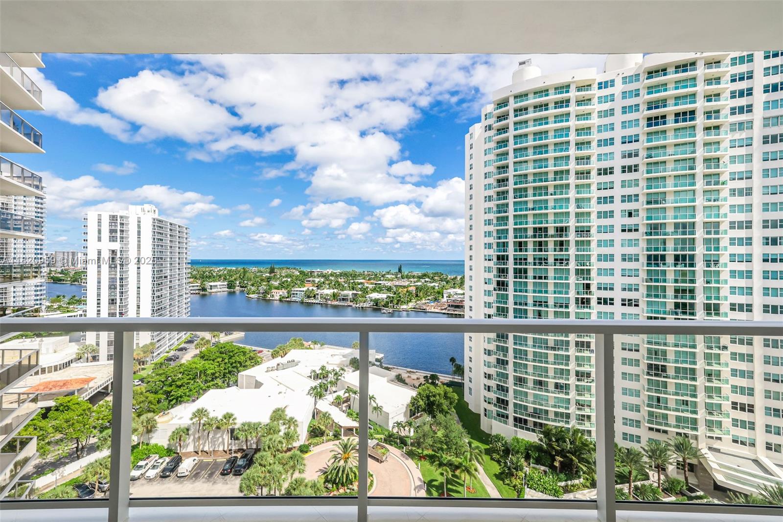 HAMPTONS WEST CONDO - Residential