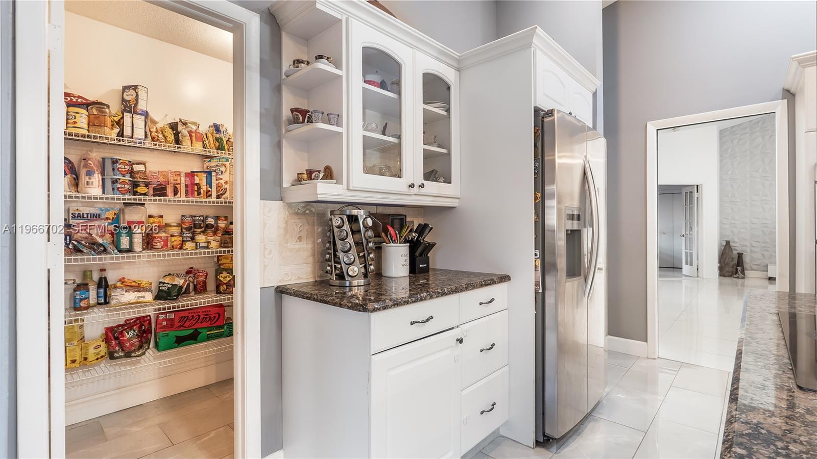 MAPLEWOOD - Residential