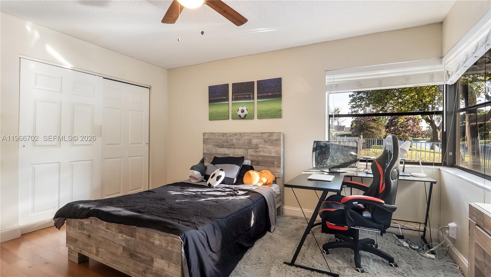 MAPLEWOOD - Residential