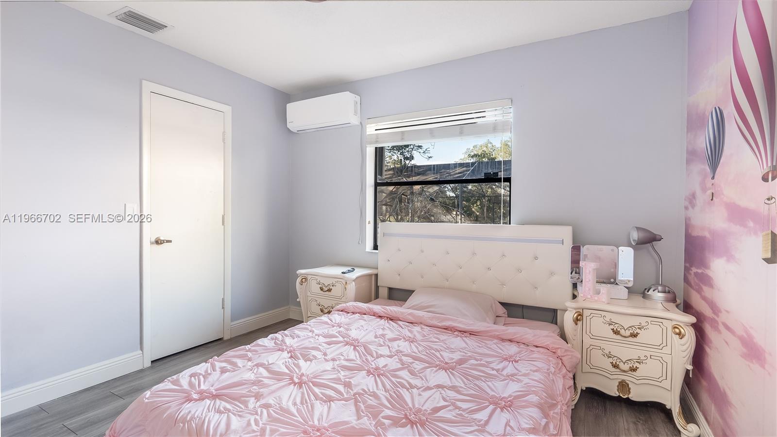 MAPLEWOOD - Residential