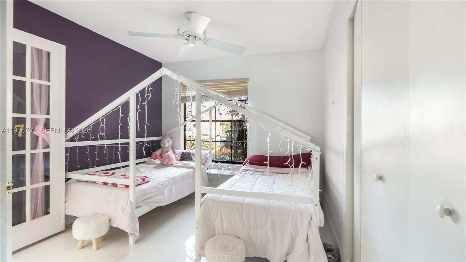 MAPLEWOOD - Residential