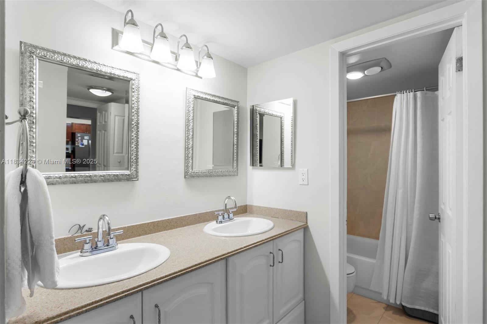 ENSENADA CONDO BLDG E-II - Residential