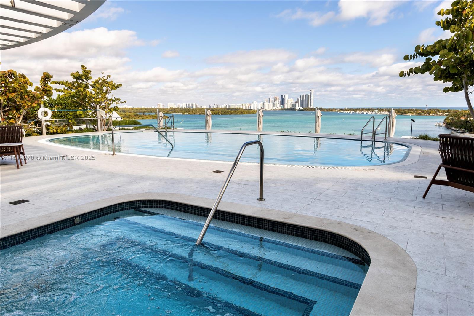 Onda Residences - Residential