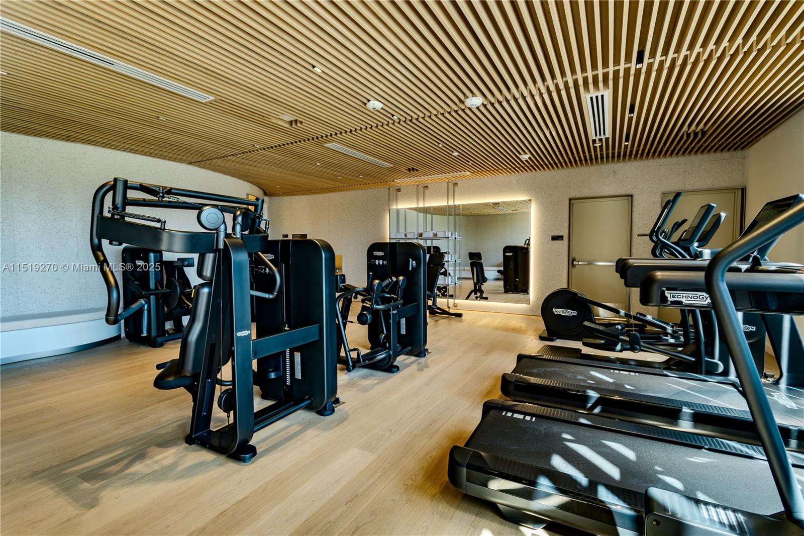Onda Residences - Residential