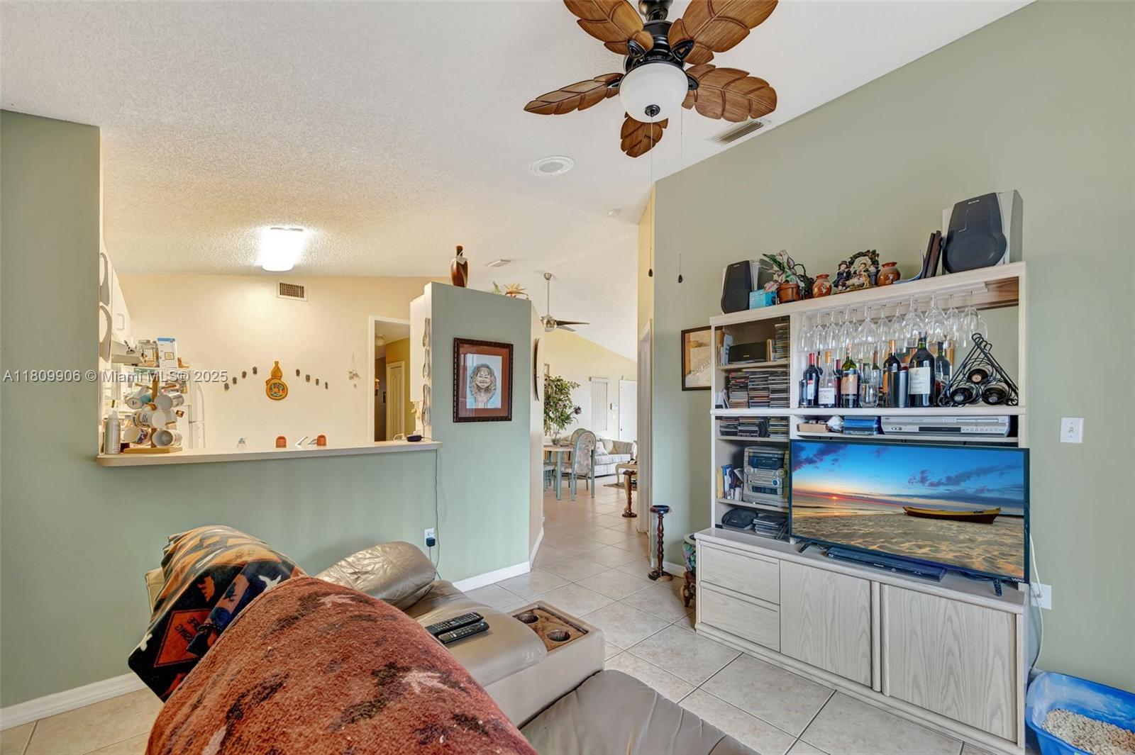 ARISTOTLE SUB PHASE IV - Residential