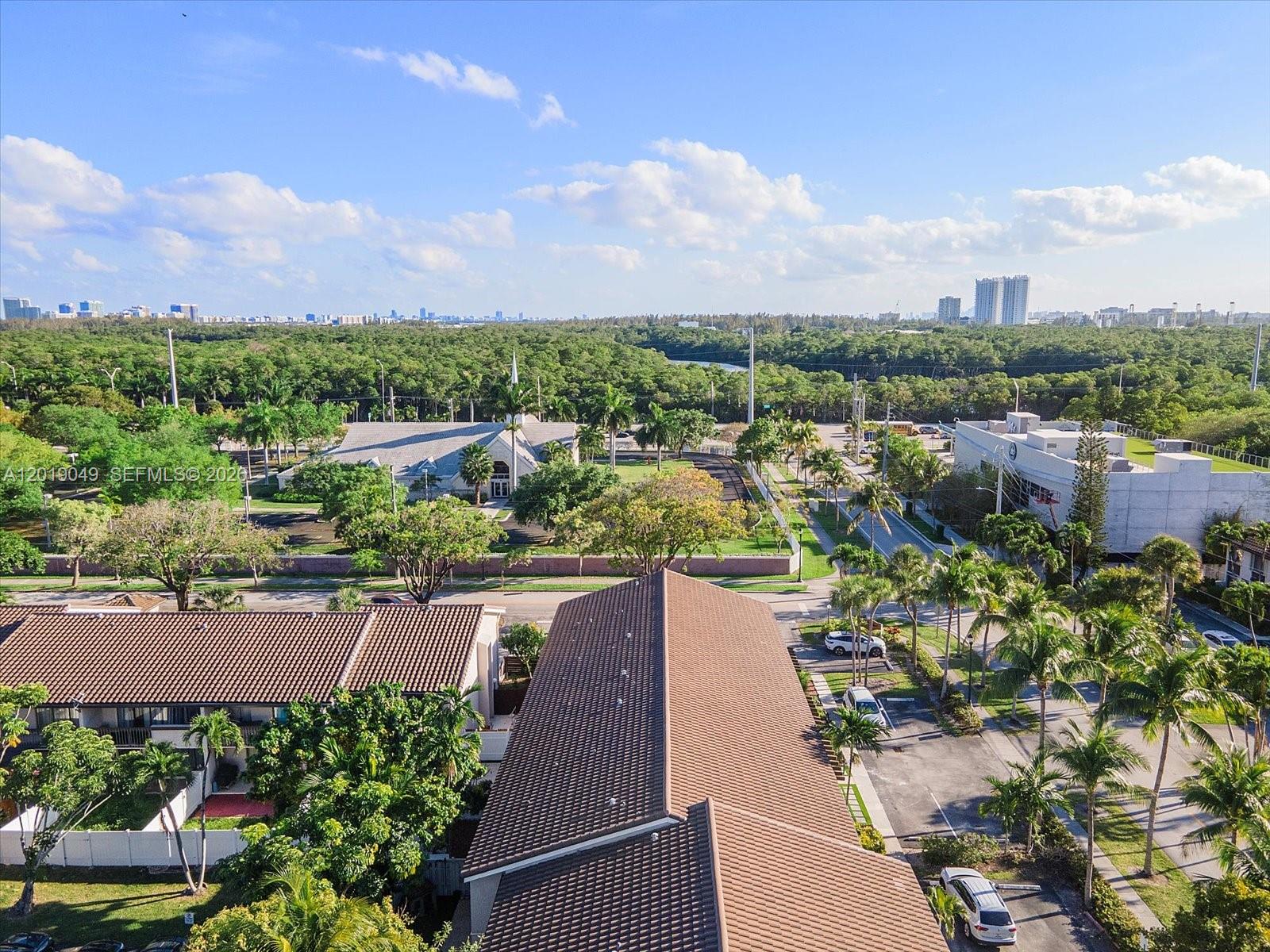 LAKEVIEW TOWNHOMES CONDO - Residential