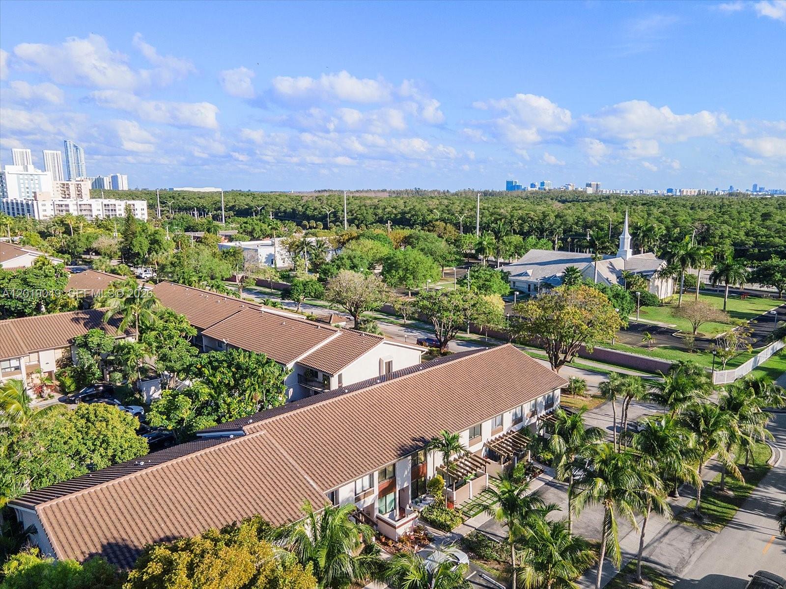 LAKEVIEW TOWNHOMES CONDO - Residential