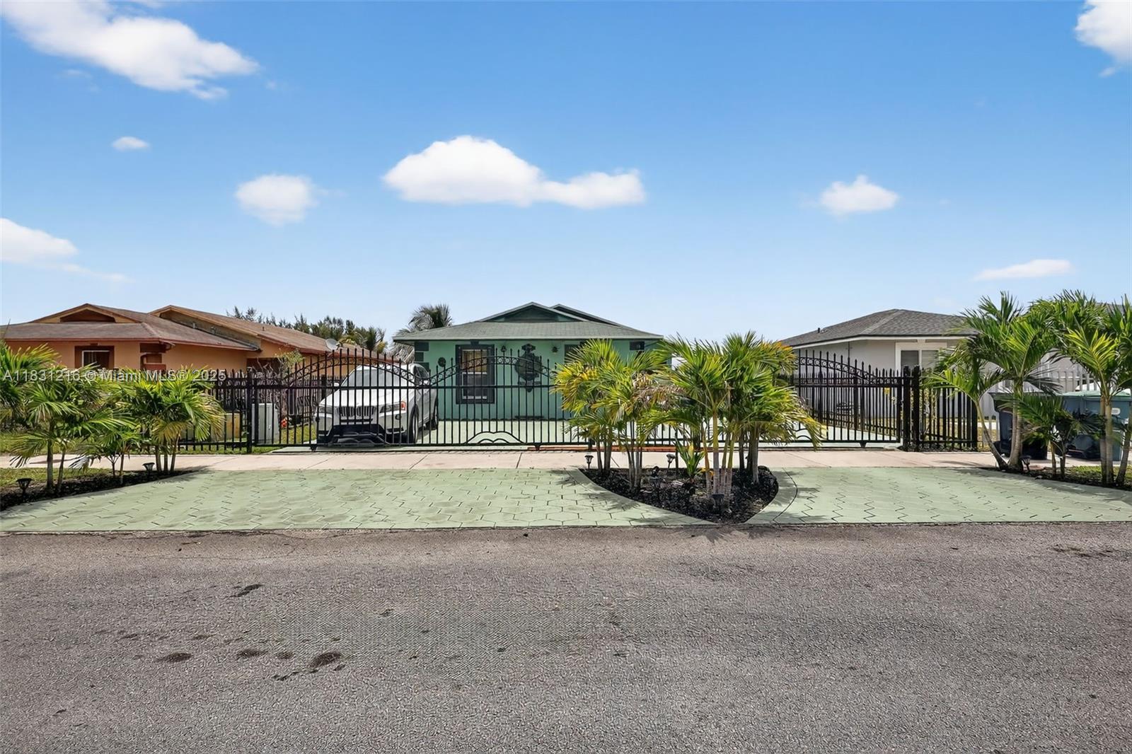 19415 NW 33rd Ct