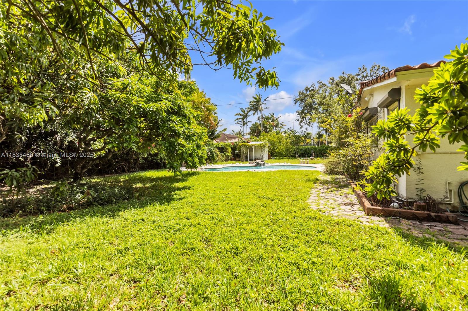 CULLYWOOD ESTS REPLAT - Residential