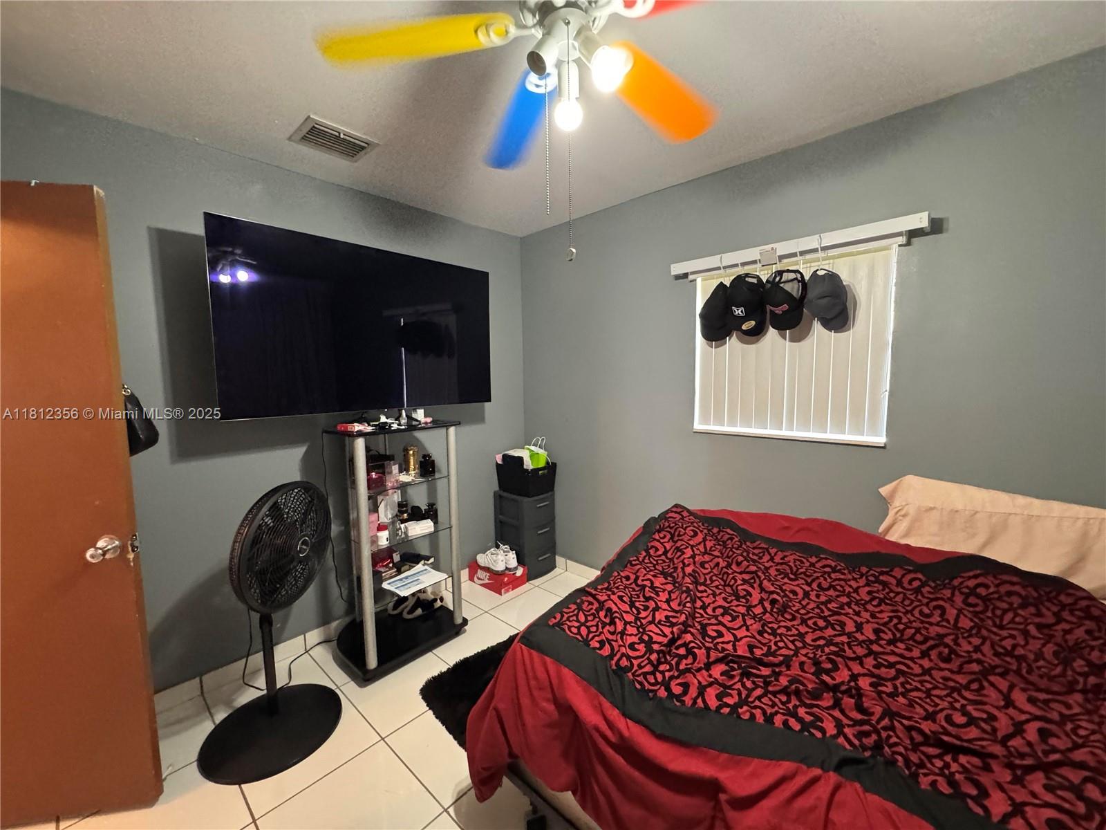 SO MIAMI HEIGHTS MANOR - Residential