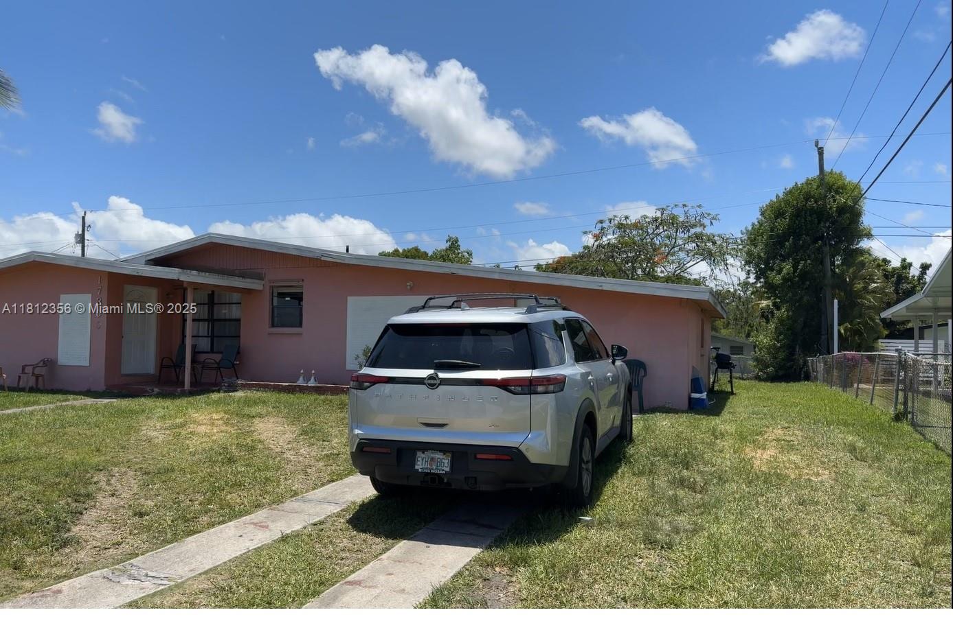 SO MIAMI HEIGHTS MANOR - Residential