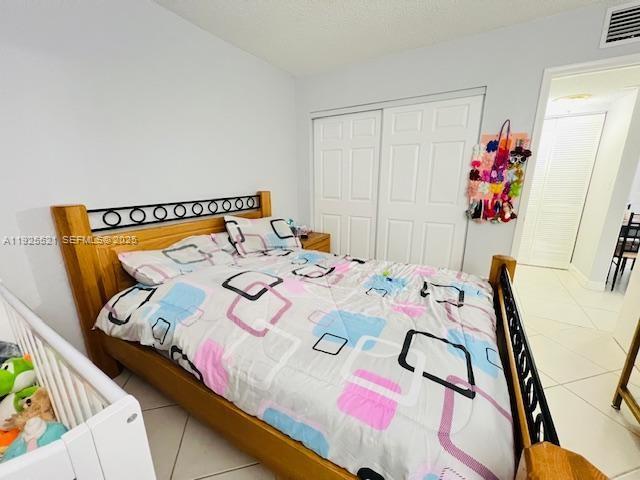 LAKEVIEW GARDENS AT MIAMI - Residential