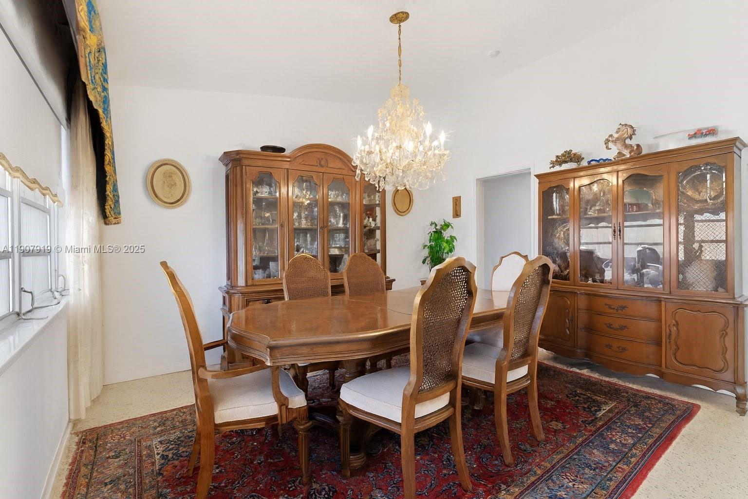 SURPRISE LAKE - Residential