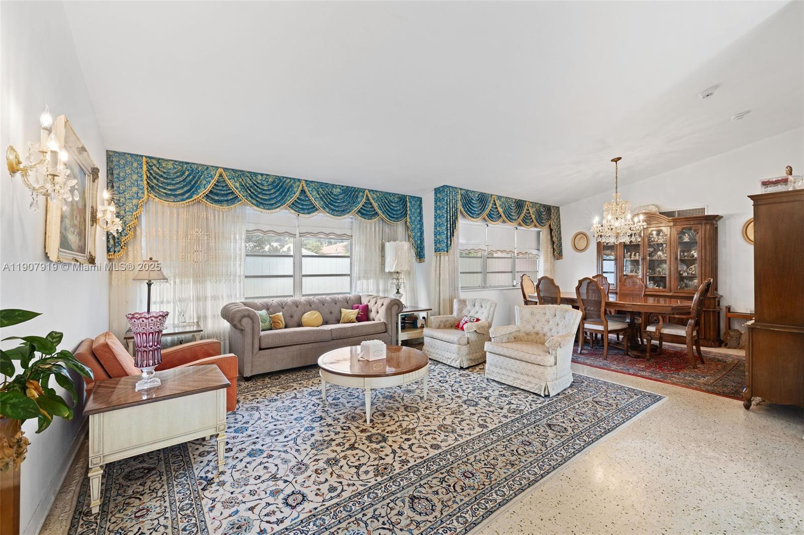 SURPRISE LAKE - Residential