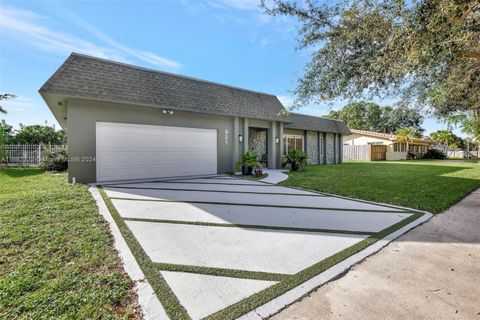 A home in Plantation