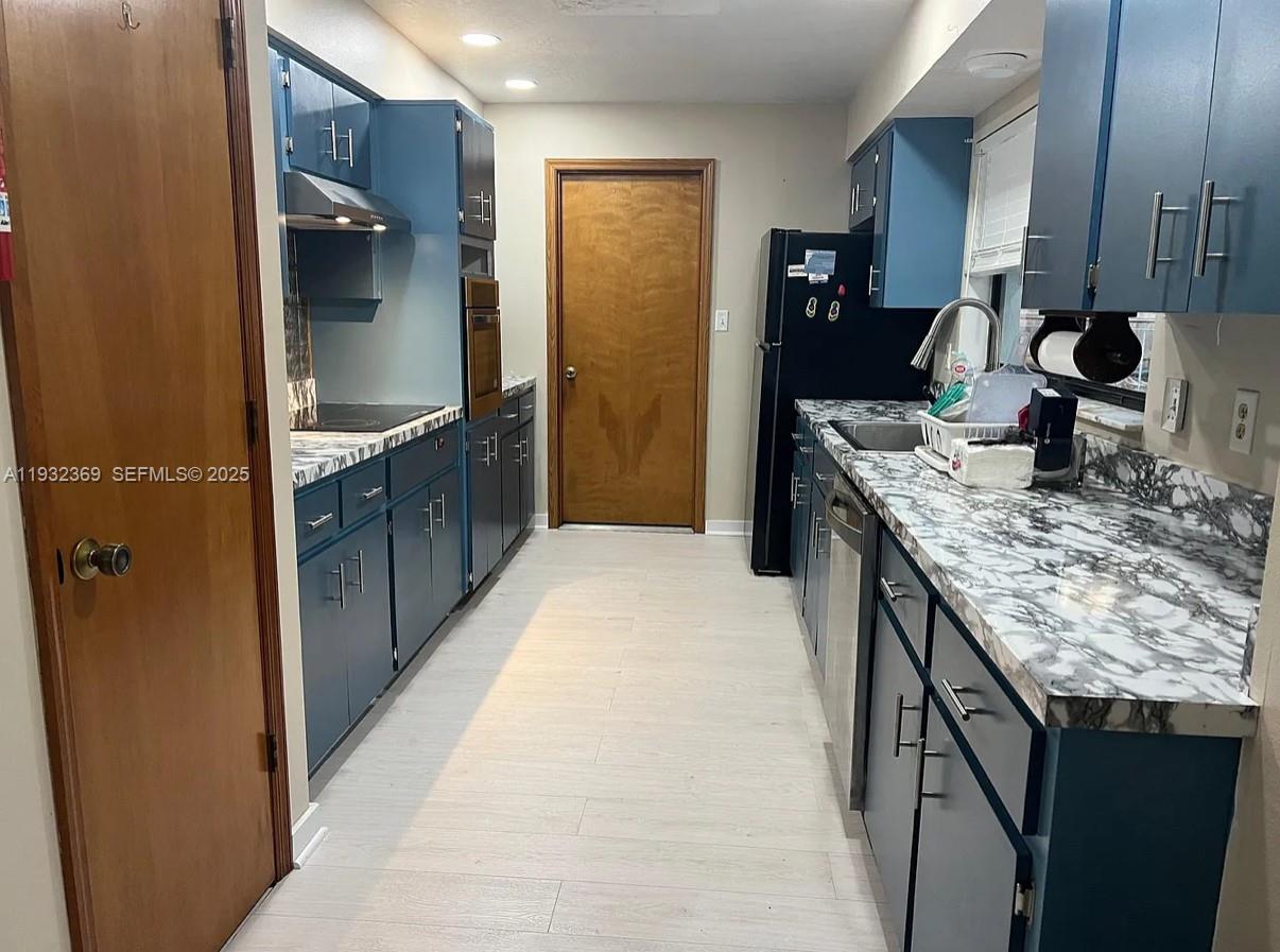 7610 E Stage Coach Trail