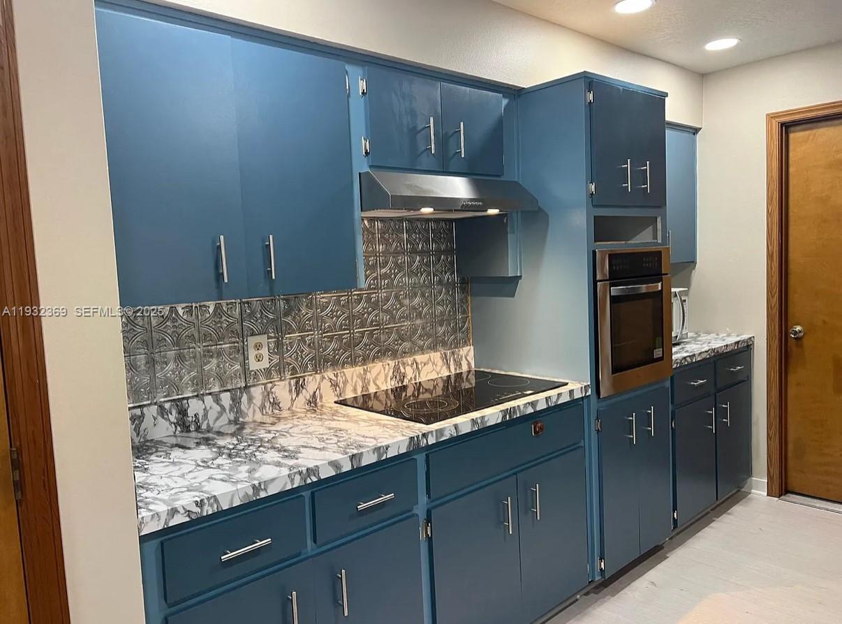 7610 E Stage Coach Trail