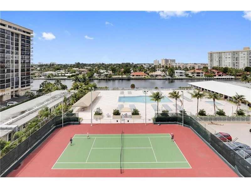 HEMISPHERES CONDO - Residential