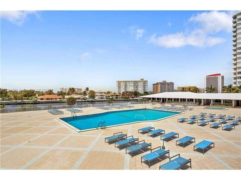 HEMISPHERES CONDO - Residential