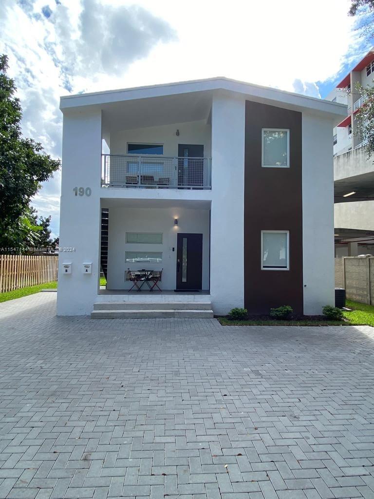 BISCAYNE AVE TRACT - Residential Lease