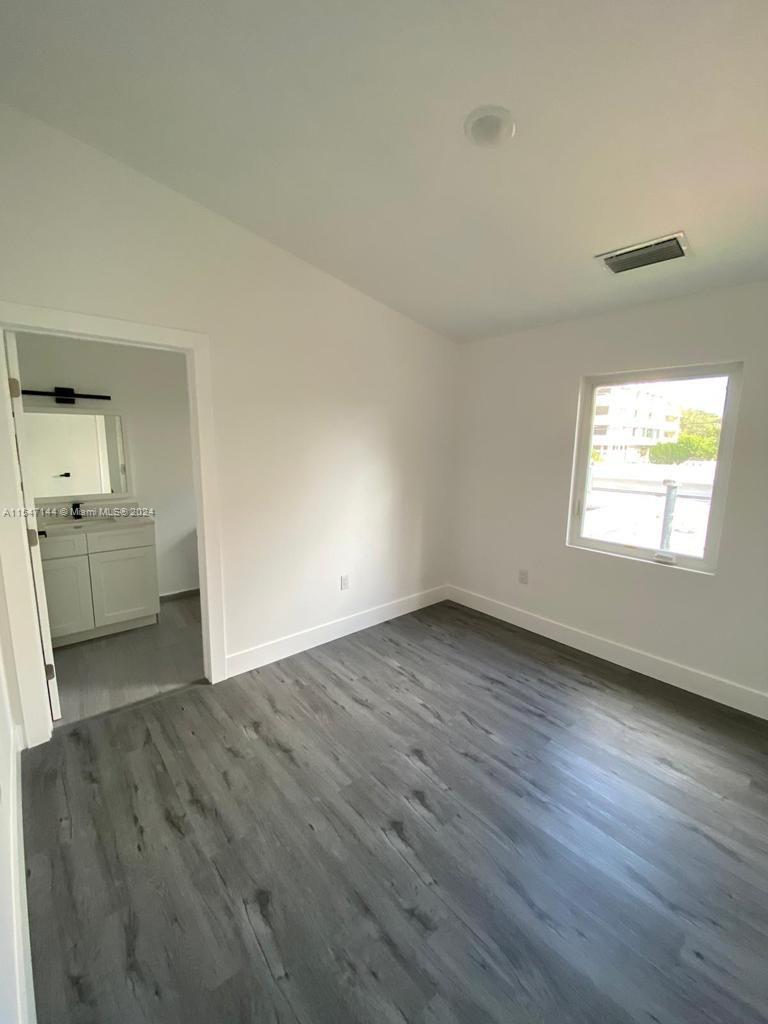 BISCAYNE AVE TRACT - Residential Lease