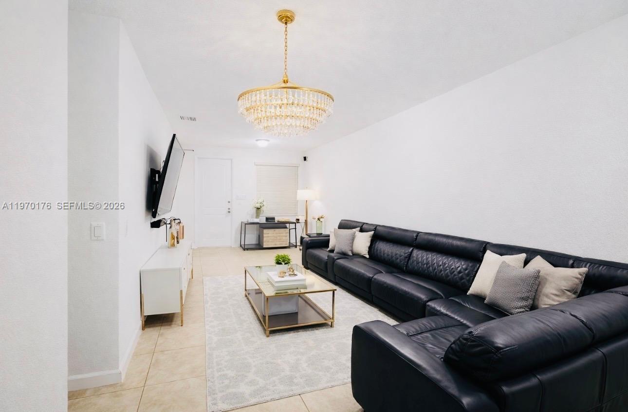 SILVER PALM EAST SECTION - Residential