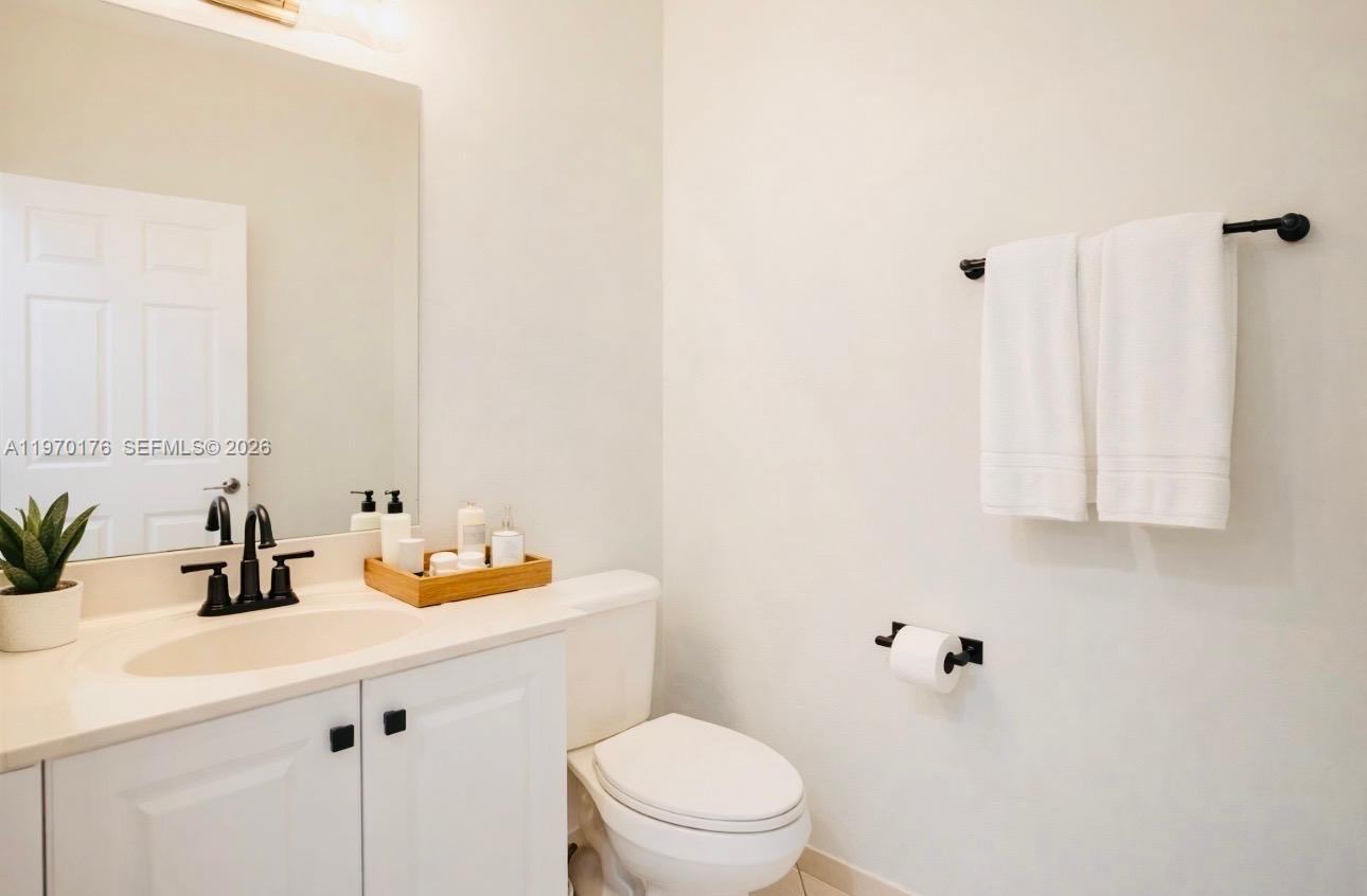 SILVER PALM EAST SECTION - Residential