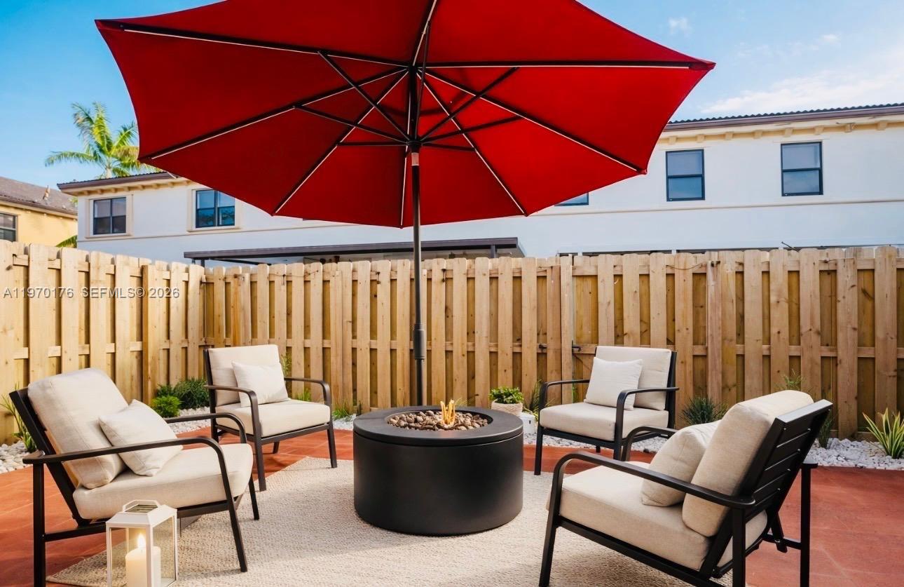 SILVER PALM EAST SECTION - Residential