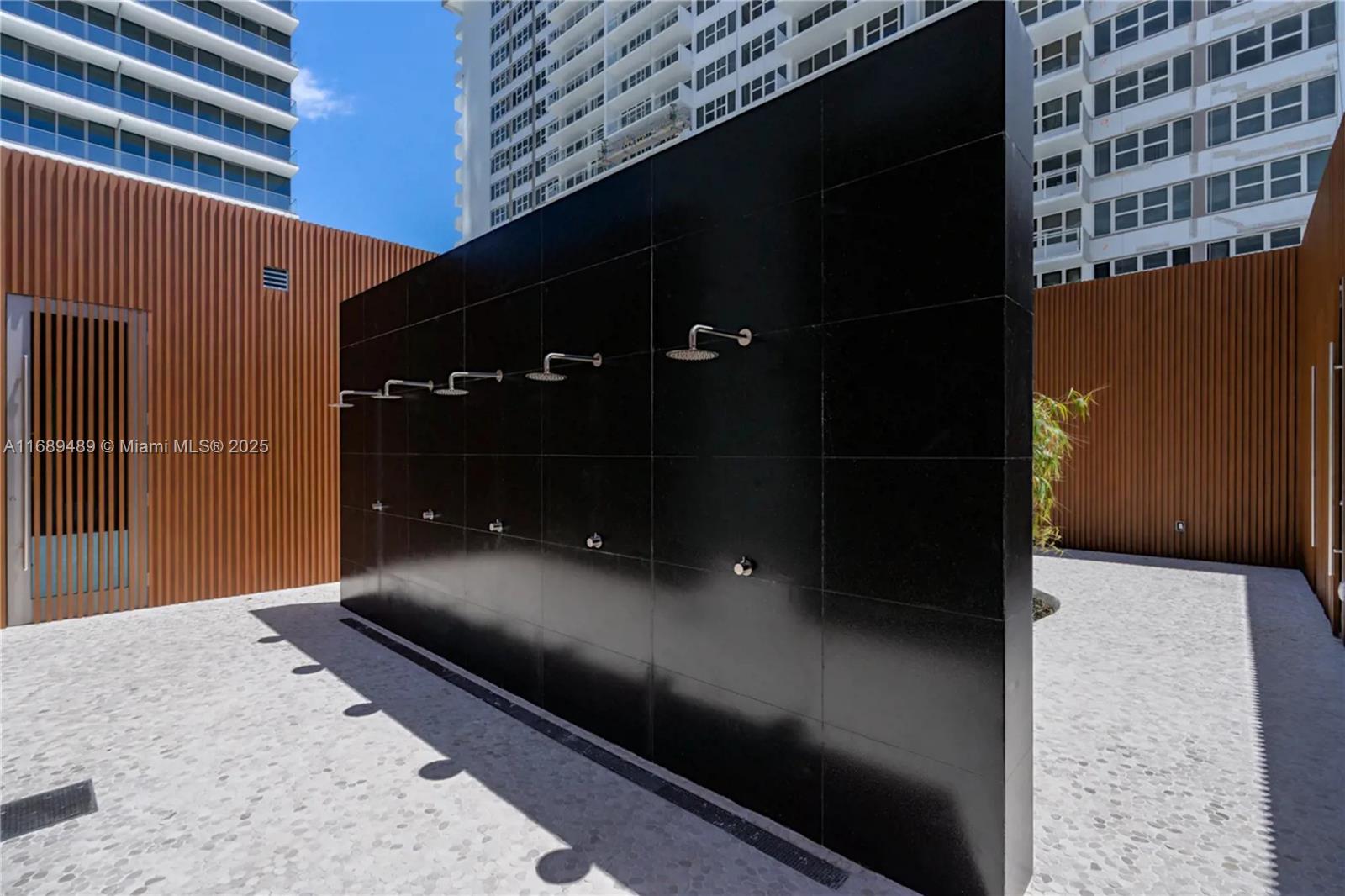 2000 OCEAN CONDO - Residential