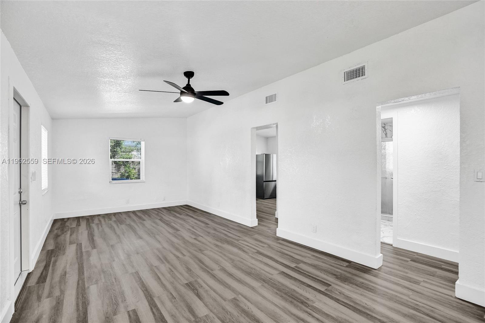 SANDERS PARK - Residential