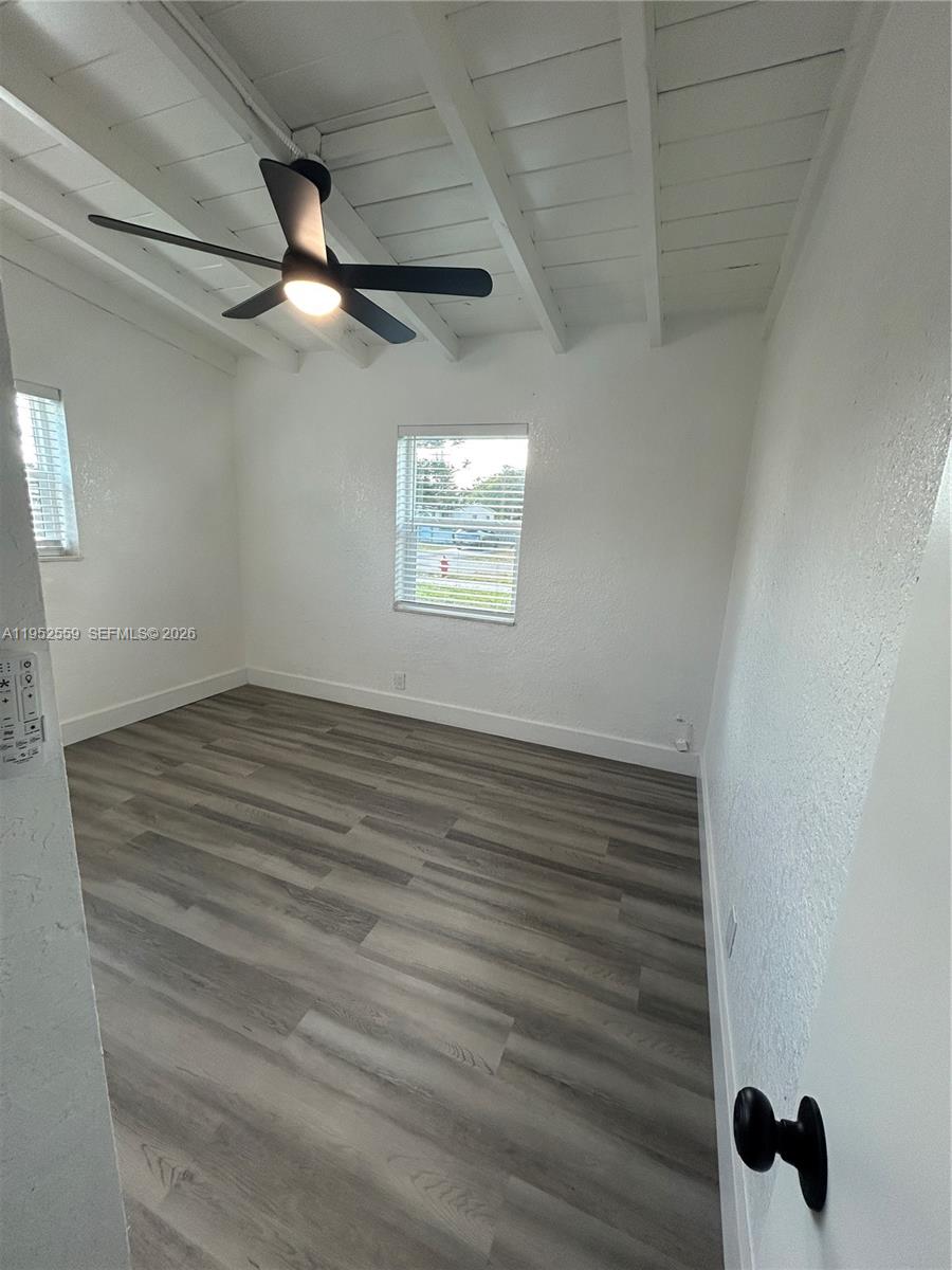 SANDERS PARK - Residential