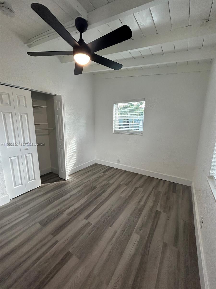 SANDERS PARK - Residential