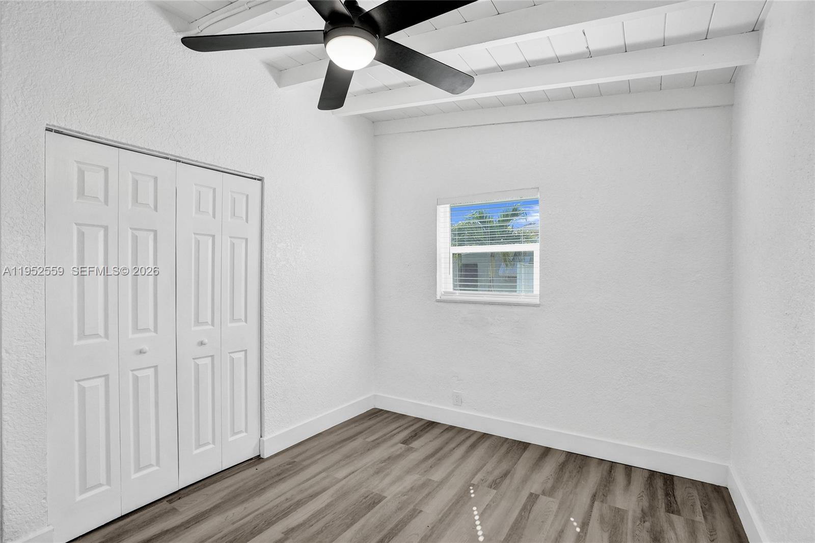 SANDERS PARK - Residential