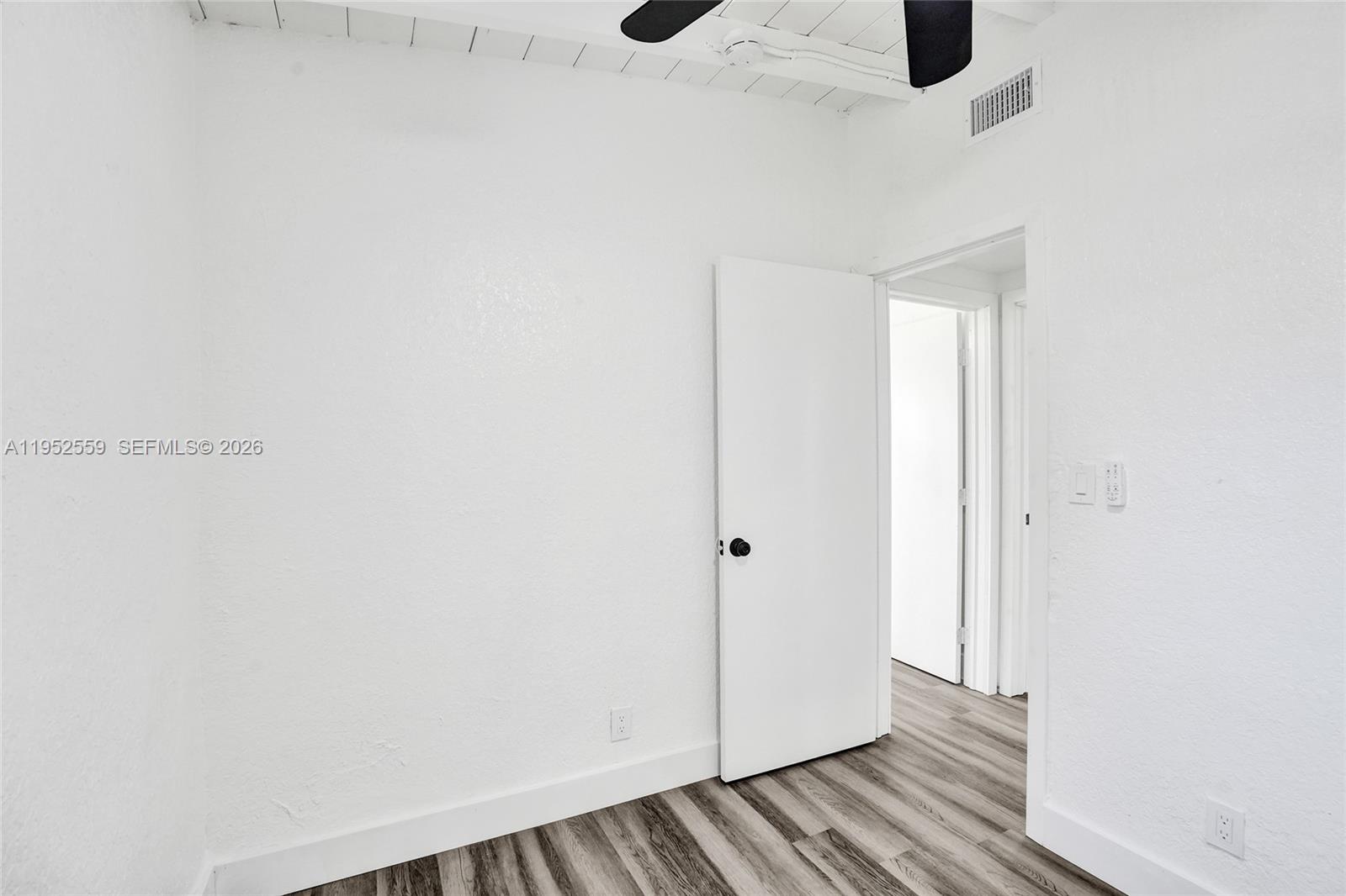 SANDERS PARK - Residential