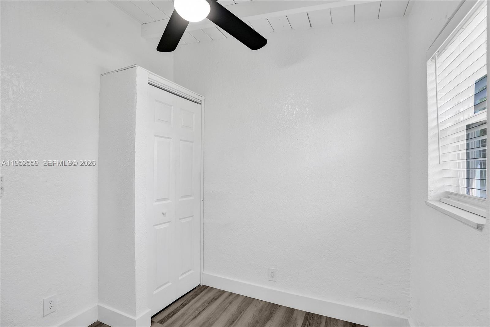 SANDERS PARK - Residential