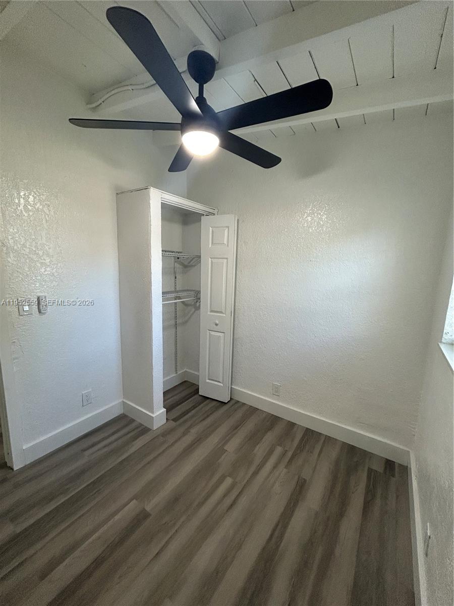 SANDERS PARK - Residential