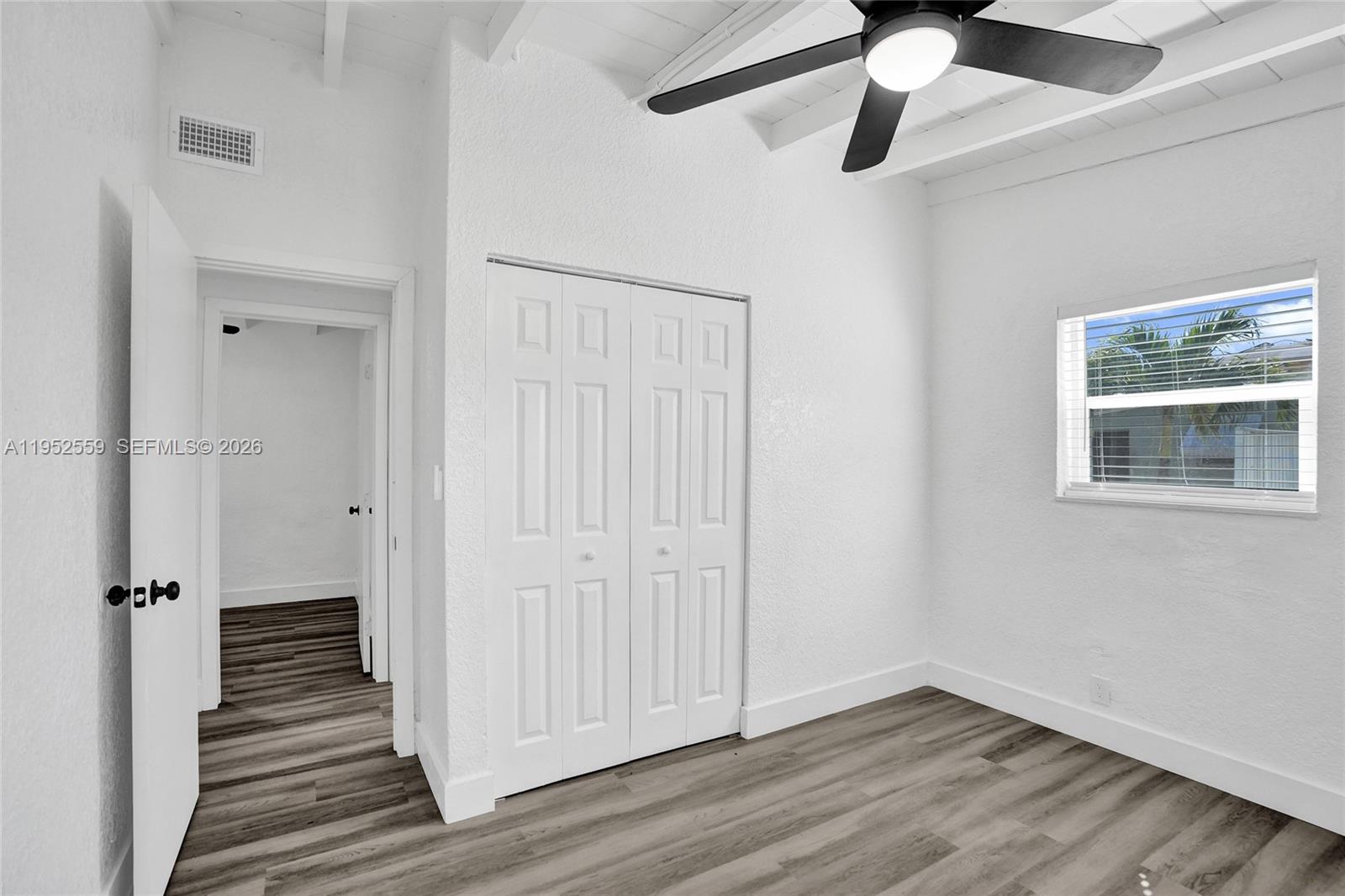 SANDERS PARK - Residential