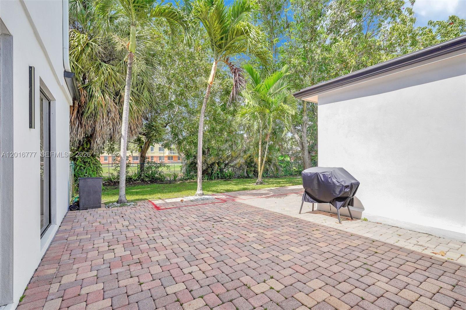 SHERIDAN HILLS SEC ONE - Residential