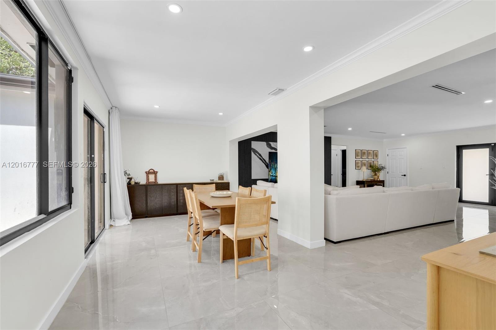 SHERIDAN HILLS SEC ONE - Residential