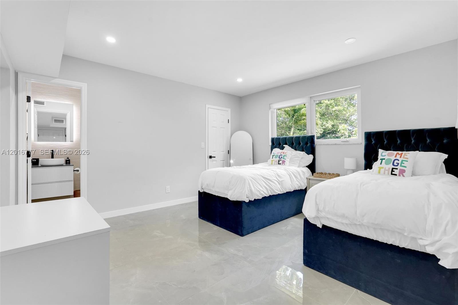 SHERIDAN HILLS SEC ONE - Residential