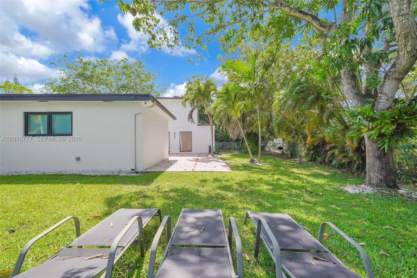 SHERIDAN HILLS SEC ONE - Residential