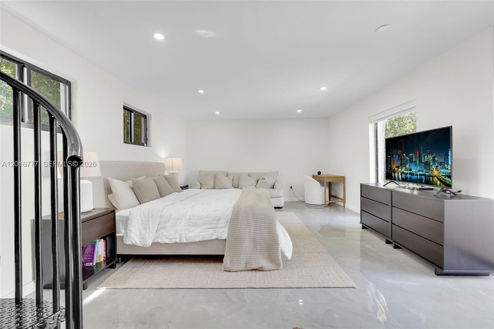 SHERIDAN HILLS SEC ONE - Residential