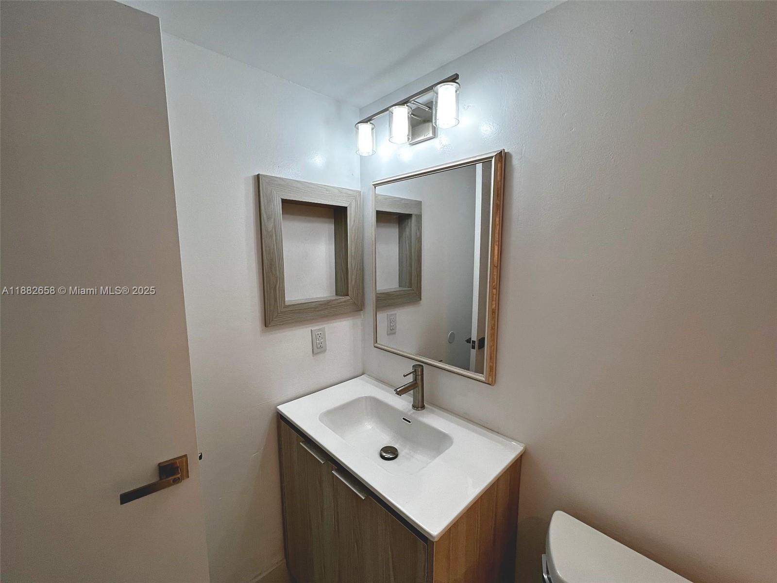 NEW HAMPTON AT CENTURY VI - Residential