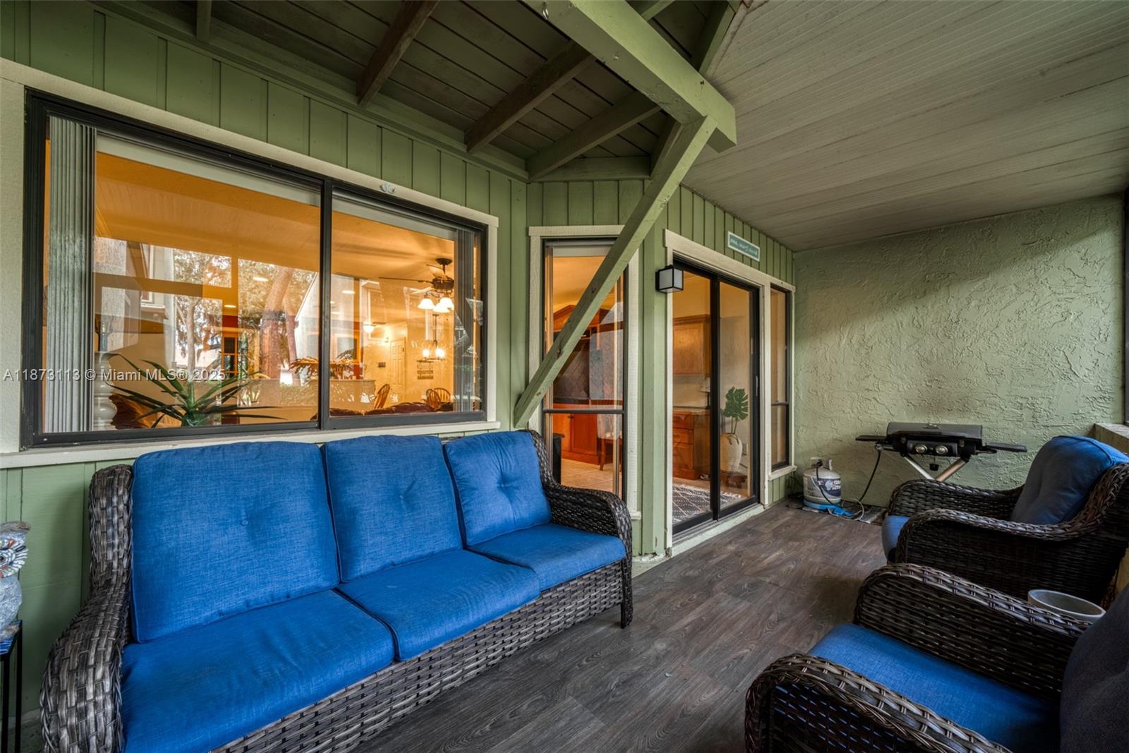 Bay Street Villas - Residential