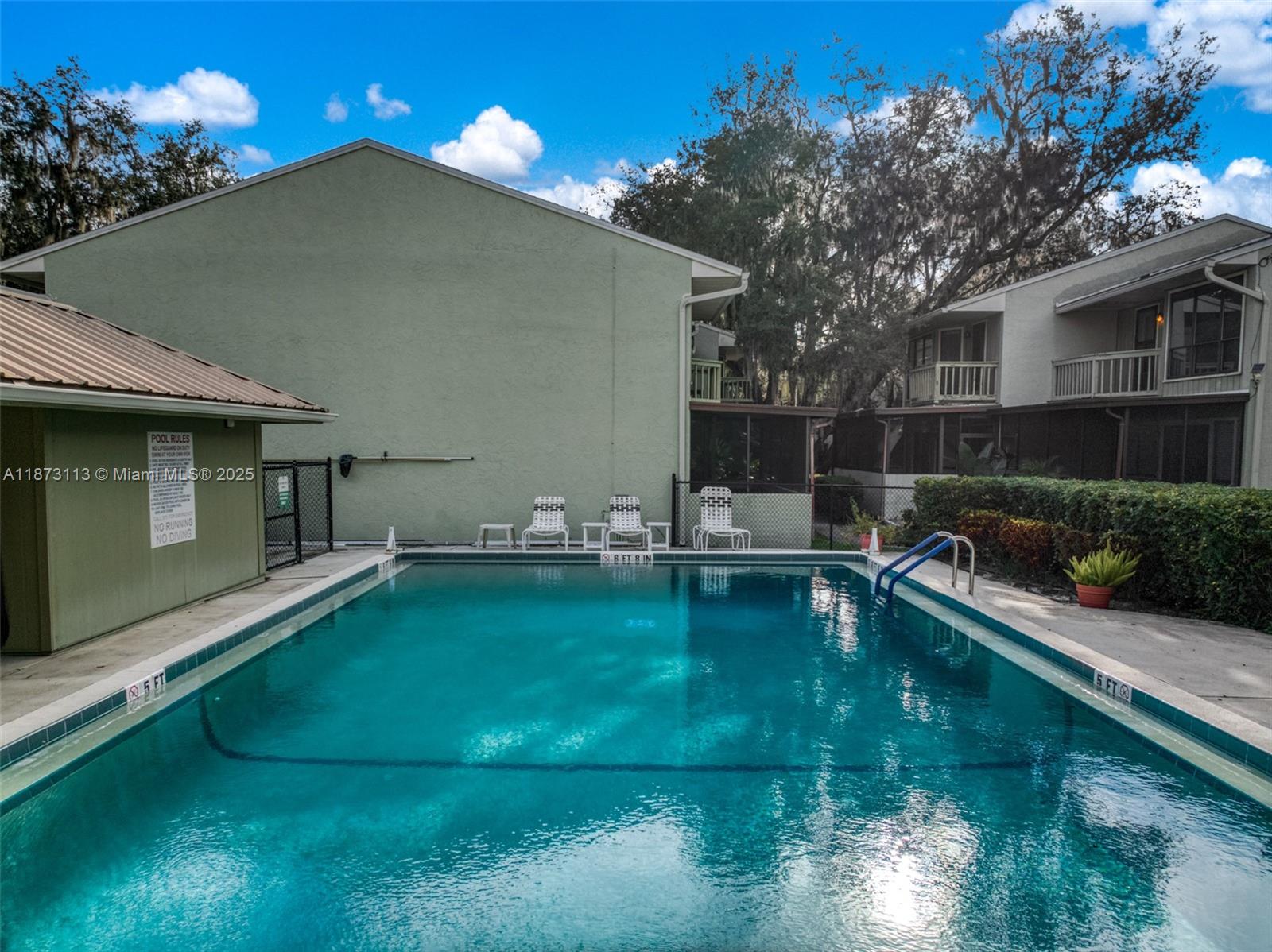 Bay Street Villas - Residential