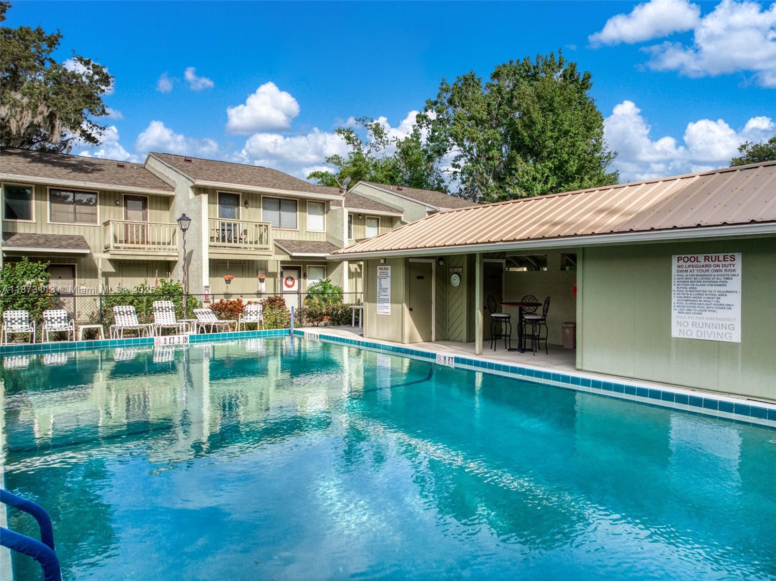 Bay Street Villas - Residential